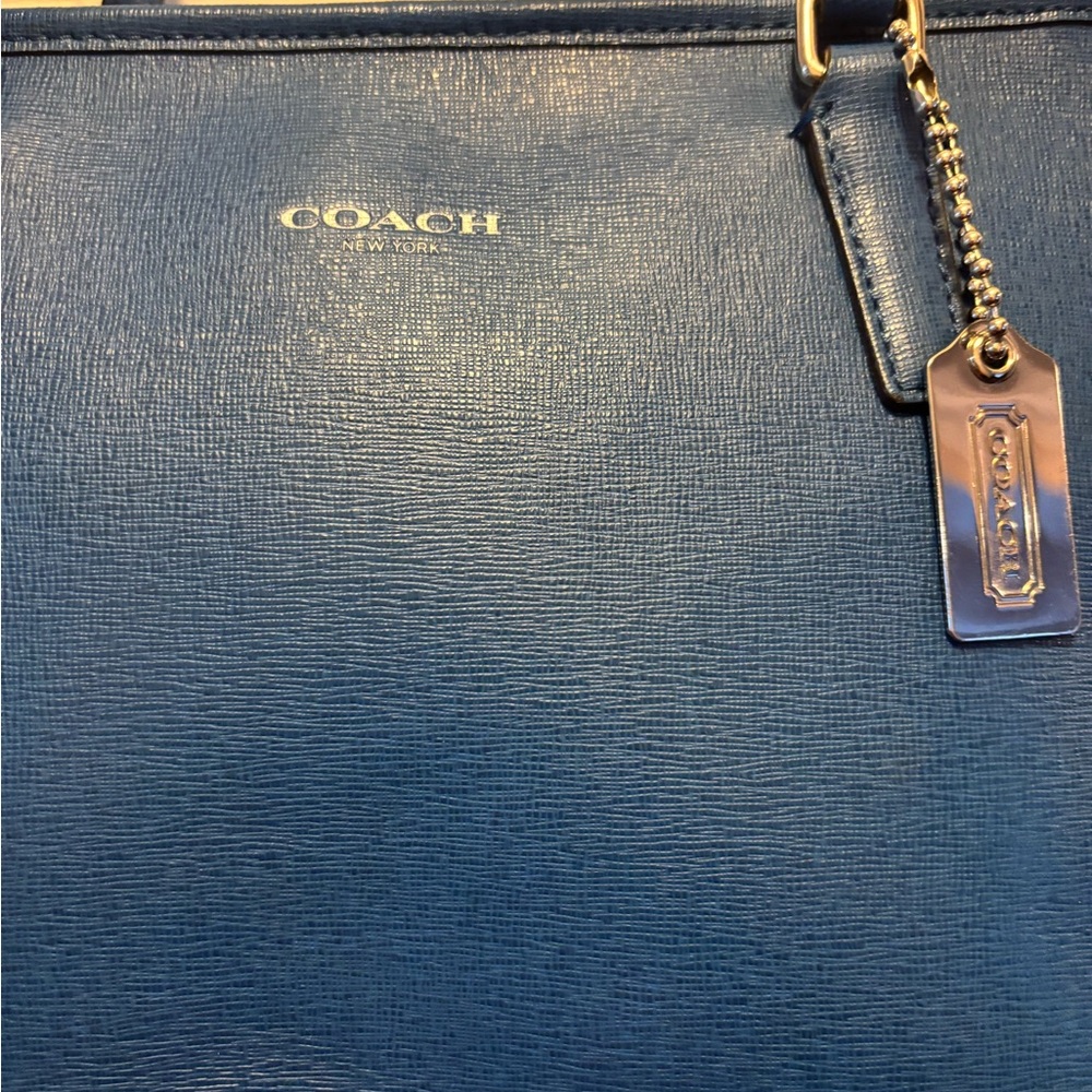 Coach 2013 (23578) City Tote Blue Saffiano Leather Medium Zip Top Tote in VGUC - Picture 2 of 15